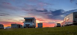 Camper und Motorhome mieten